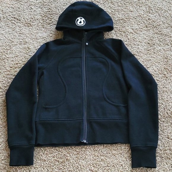 Lululemon Black Scuba Hoodie w/ white logo, printed on Back Size 6 - Picture 4 of 11